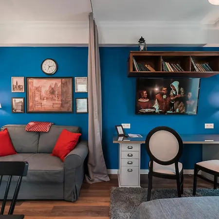 Revelton Aparthotel