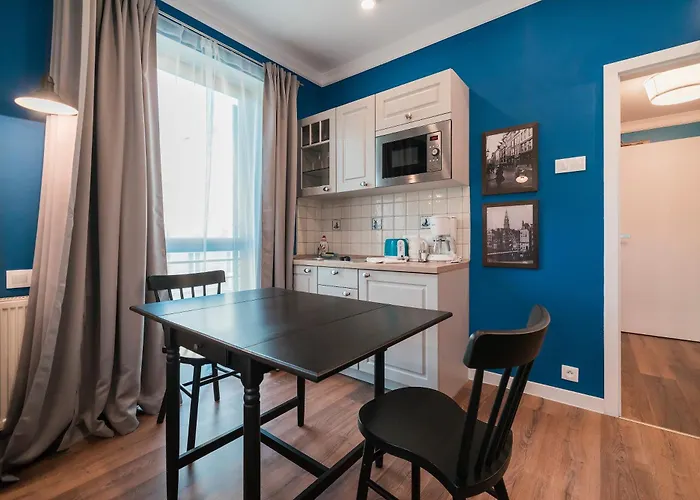 Revelton Aparthotel 4*